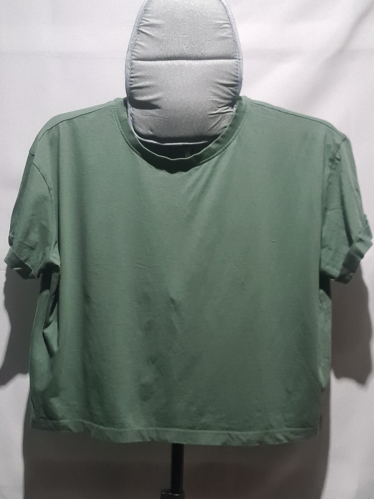 New Look sage green cropped T-shirt