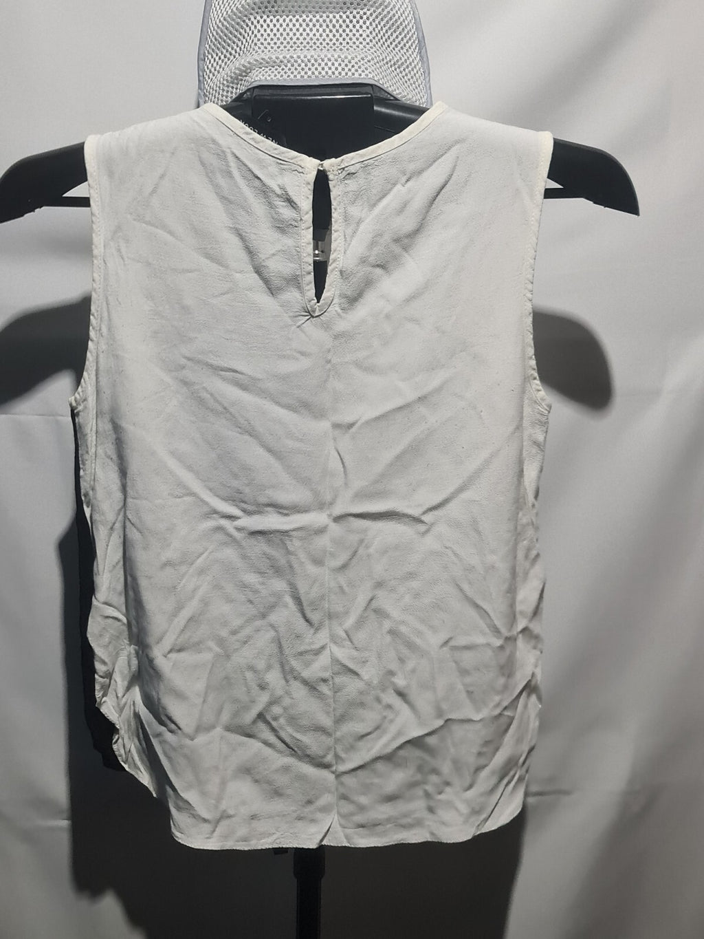 New Look colorblock sleeveless blouse