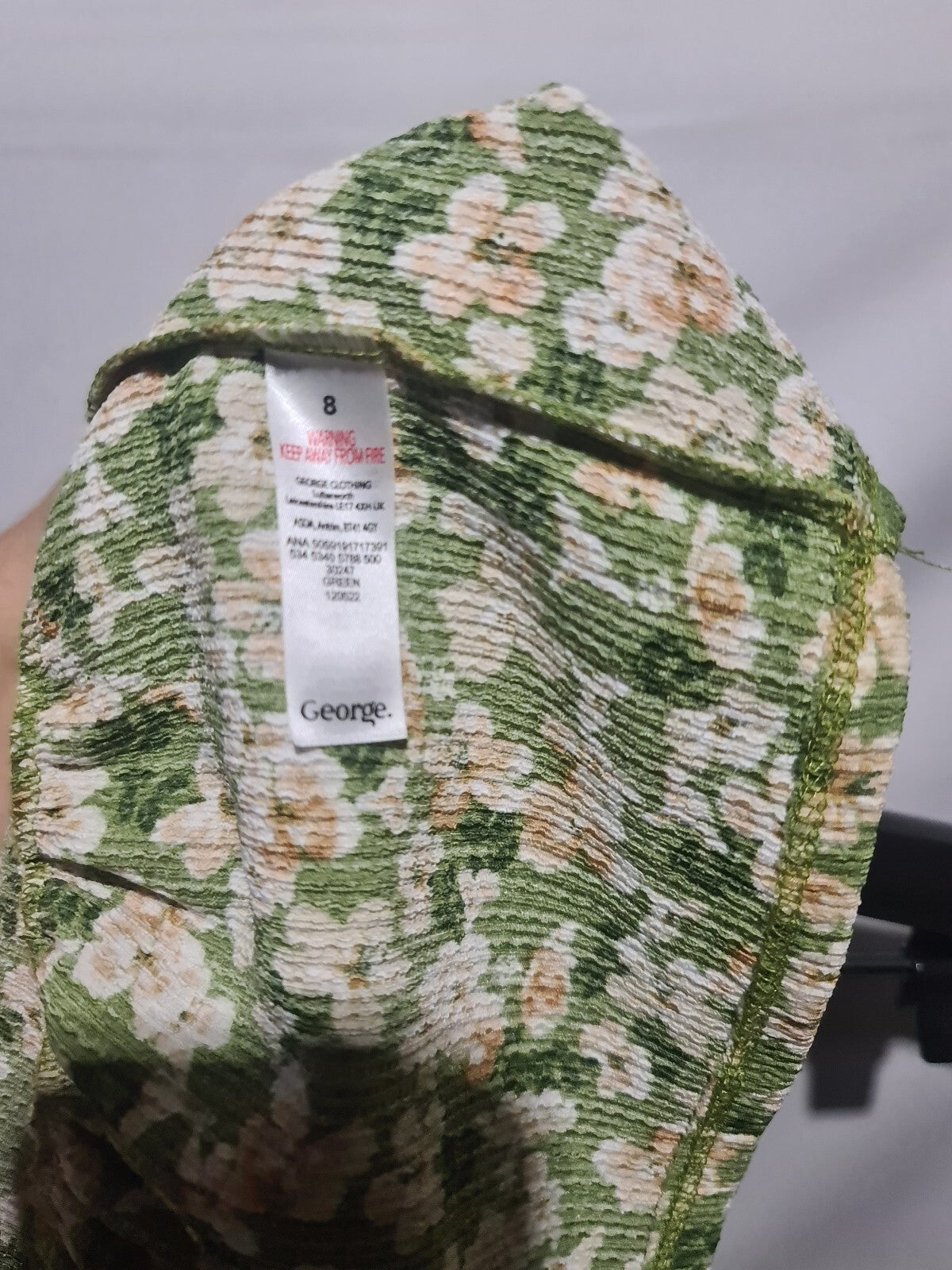 George green floral puff sleeve peplum top