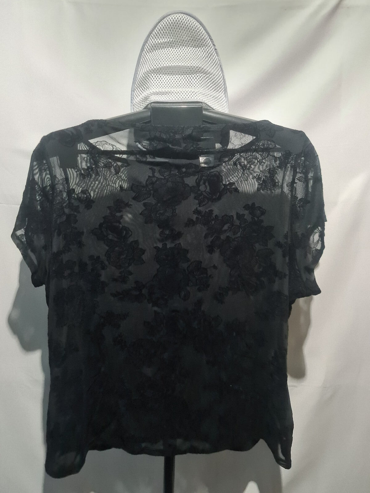 PrettyLittleThing Plus black sheer floral mesh top