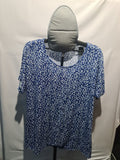 D&M blue floral short sleeve top