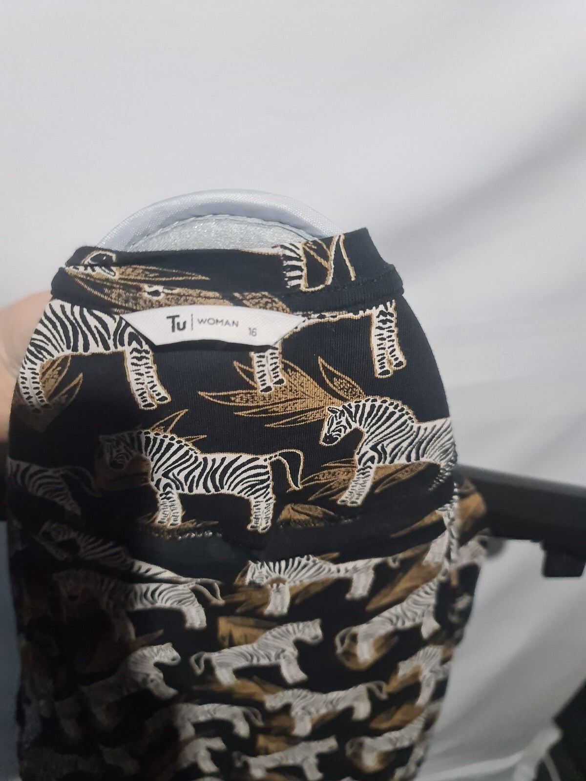 Black zebra print short sleeve top