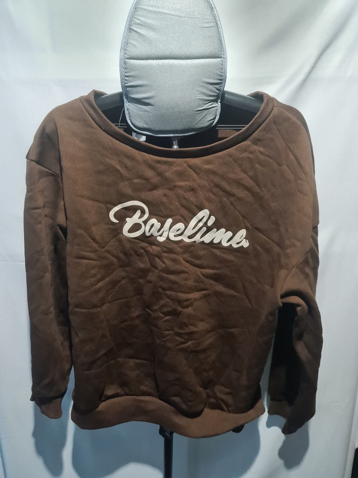 Baseline brown sweatshirt