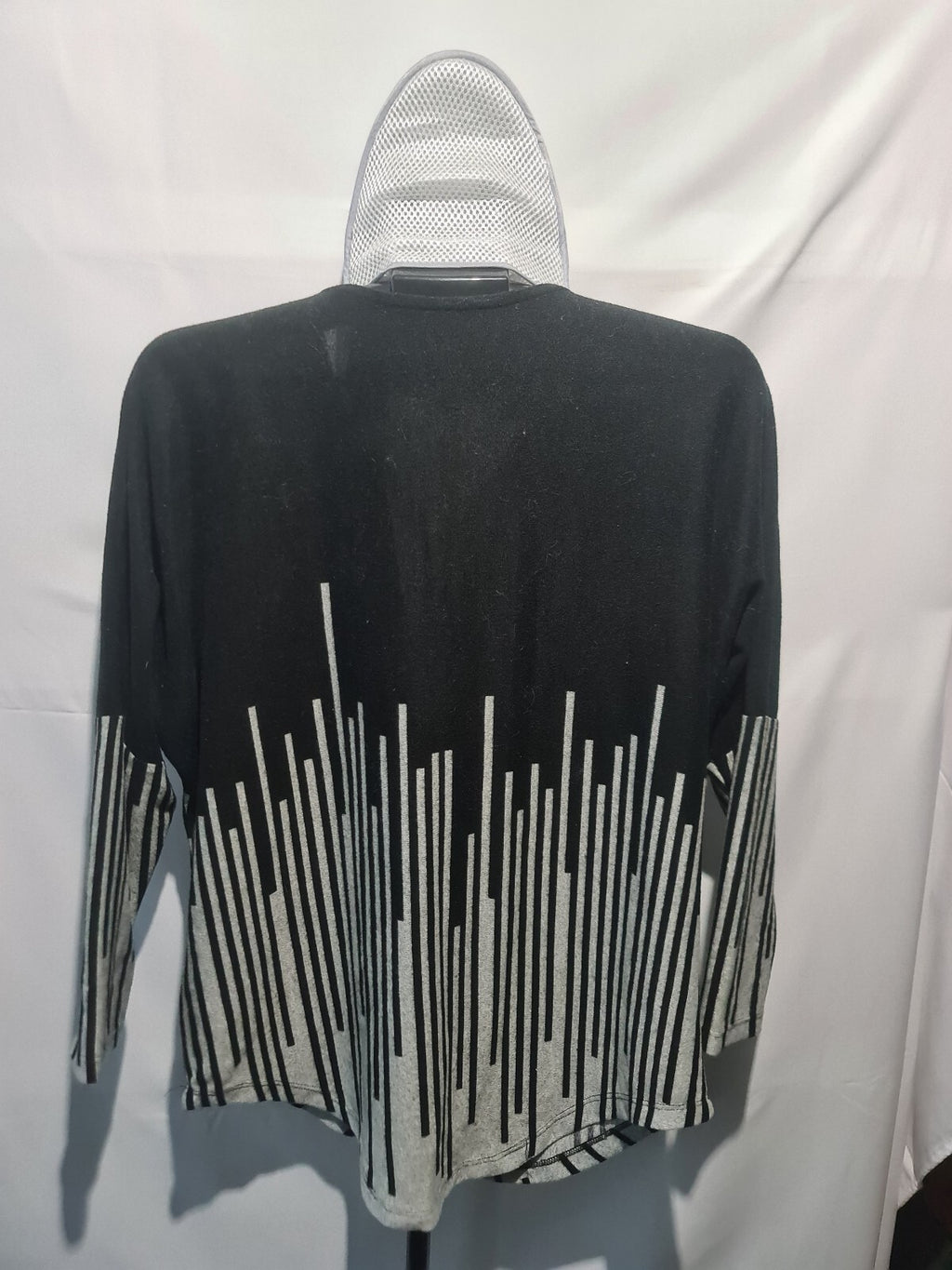 Roman black zip front top