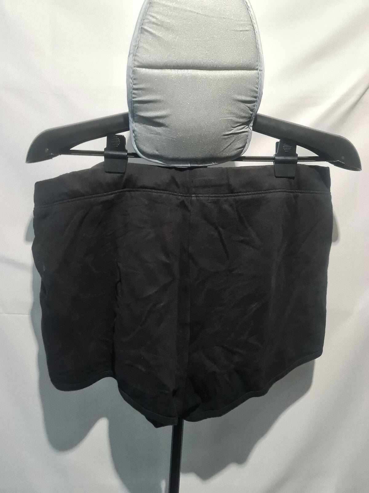 Papaya black shorts