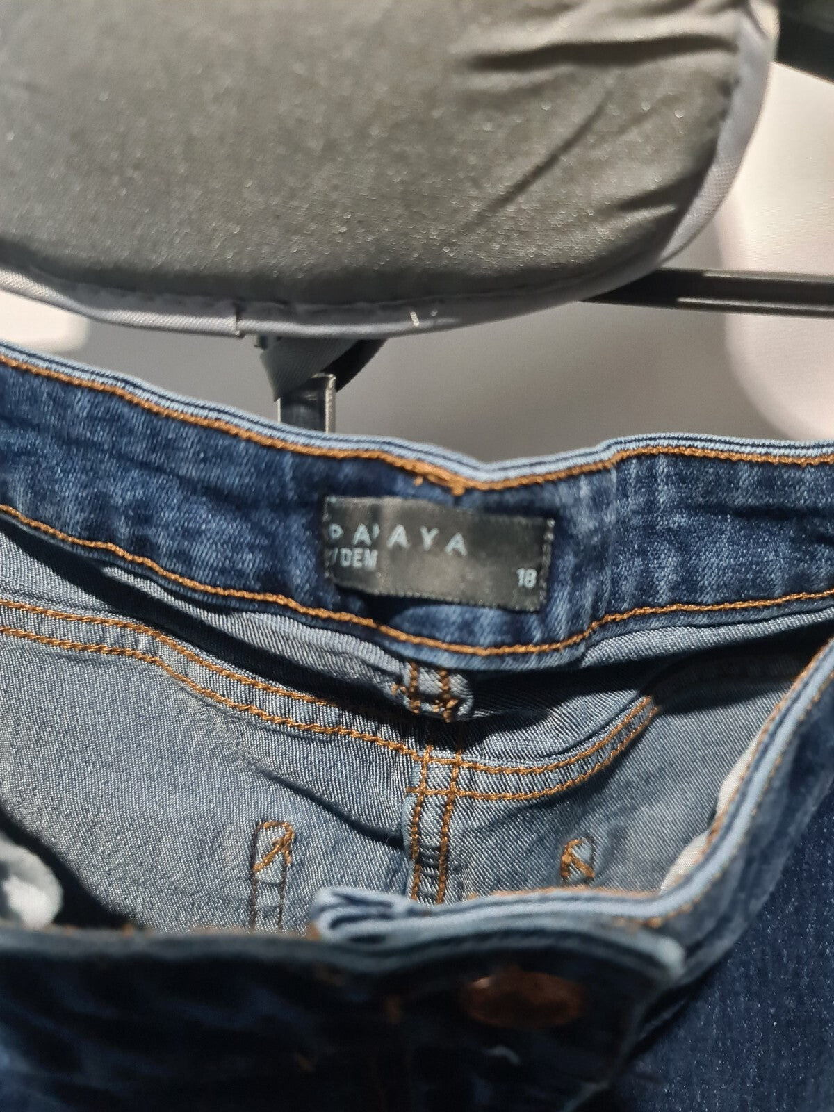 Papaya dark blue jeans