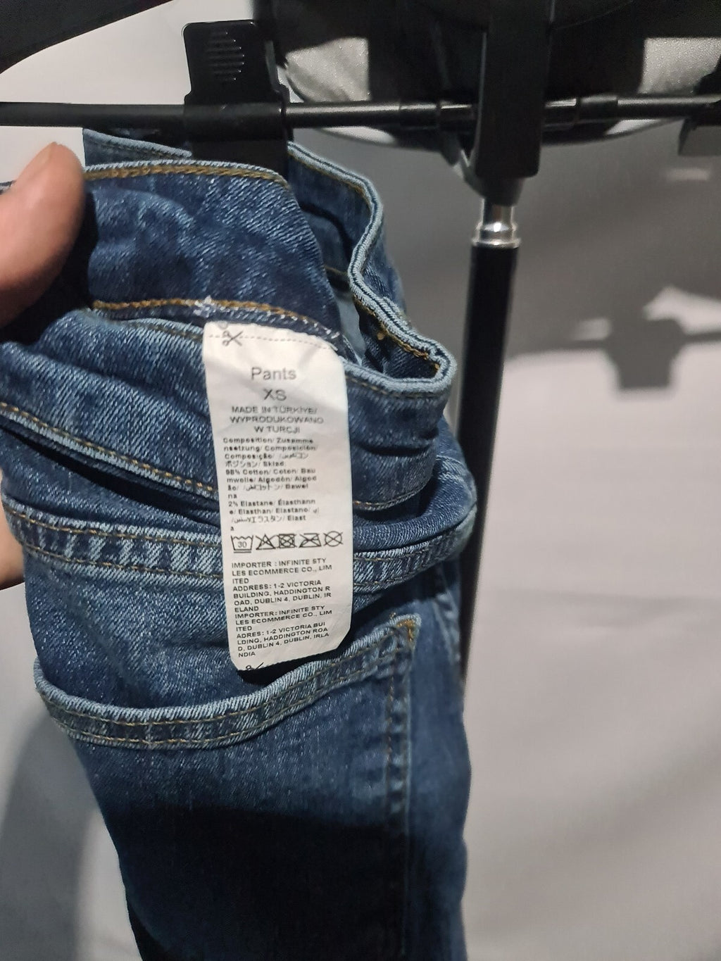 Blue skinny jeans