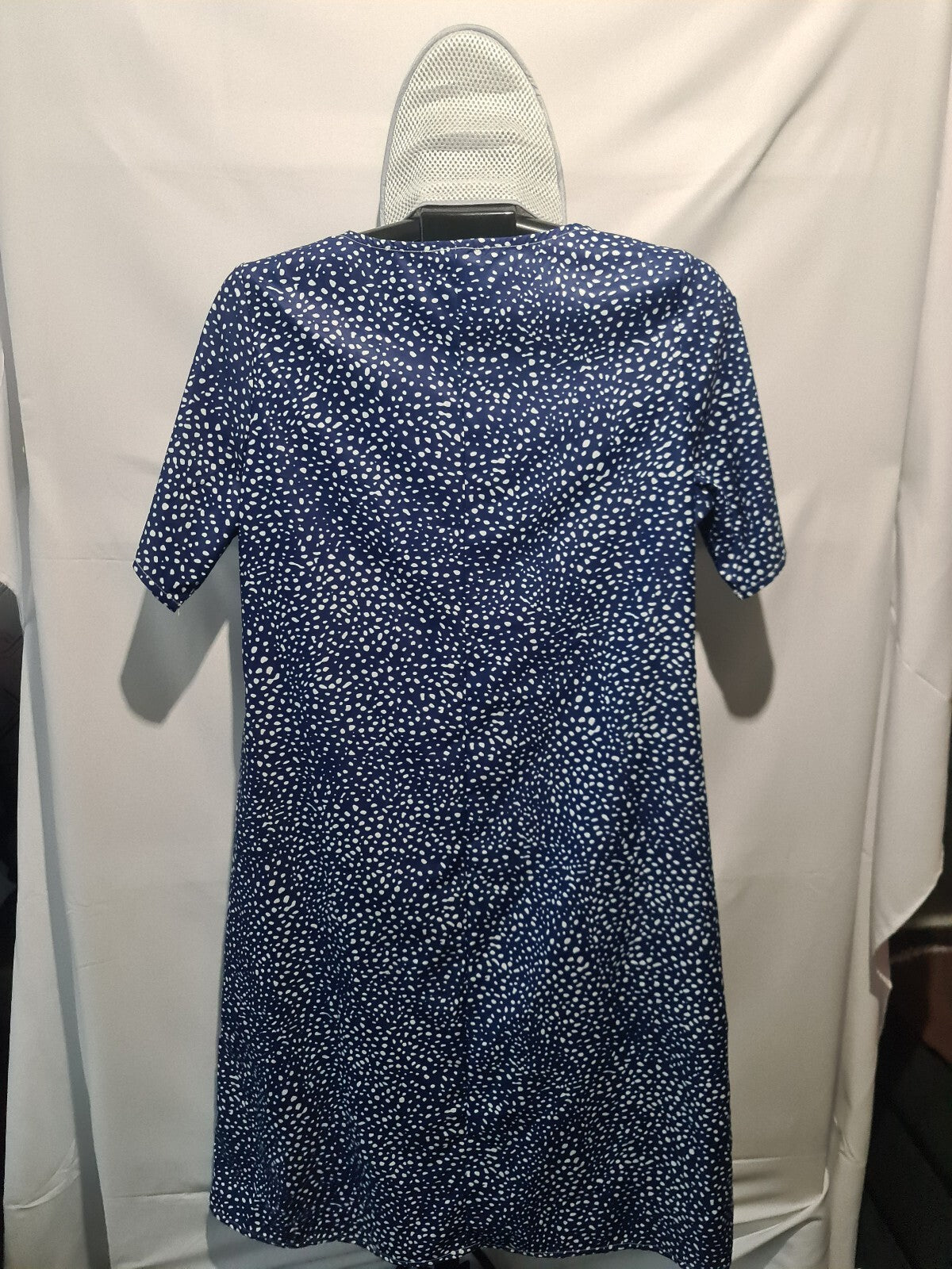 Blue spotted short sleeve dress