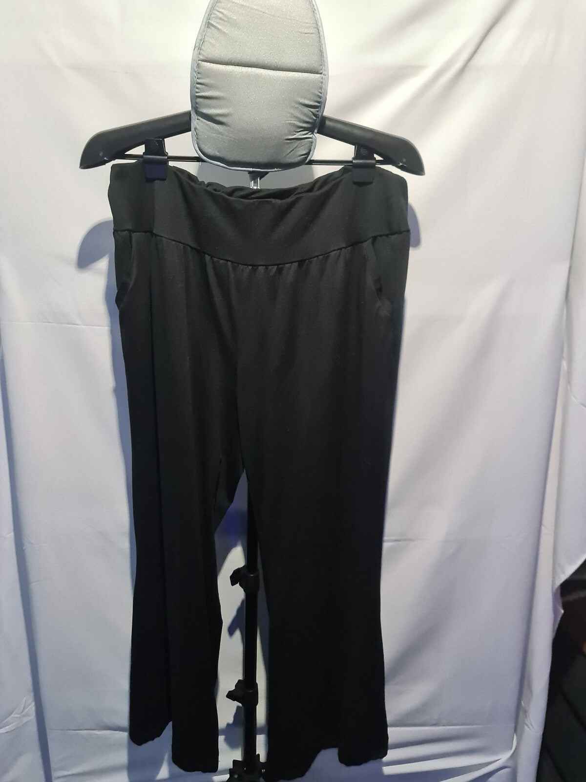 Black loose fit trousers