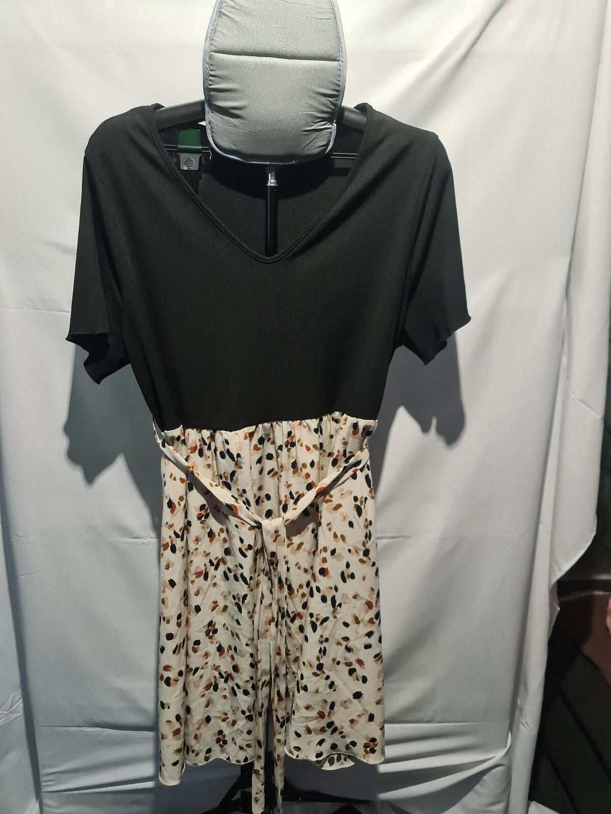 Black and cream floral short sleeve dress